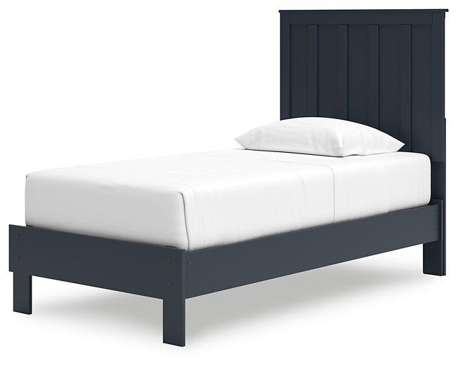 Simmenfort Bed